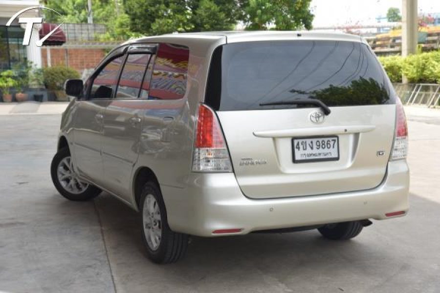 toyota avanza
